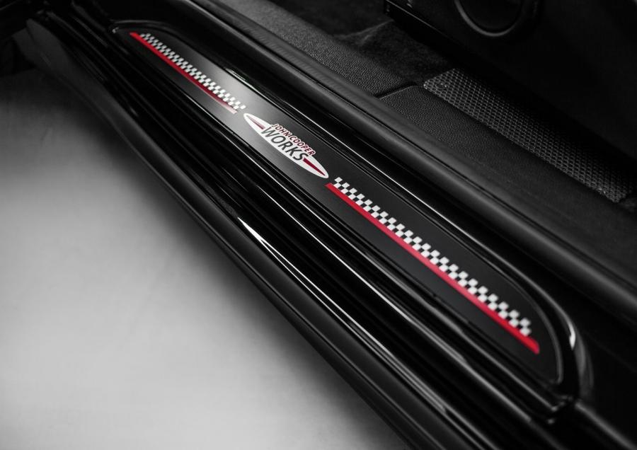  Mini Paceman JCW 2012 года  (фото 22 из 23)